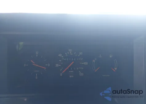 1990 Volvo 240 Dl z USA, uszkodzony, nr VIN YV1AA885XL1847410